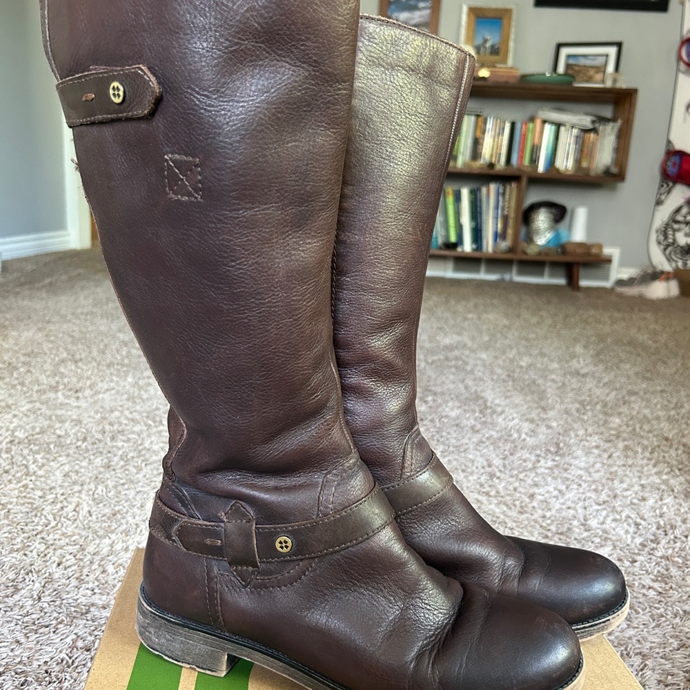 Naturalizer Brown Leather Knee-High Riding boots